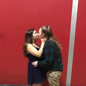 Meet your Posher, Chloe